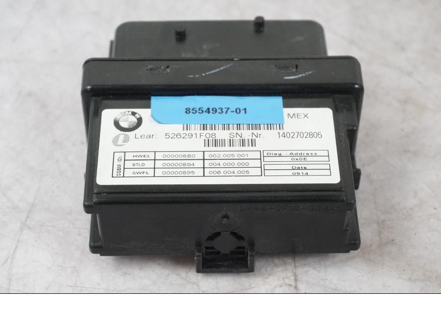 Baksidan på Kontrollenhet från en BMW K 1600 GTL -2015 motorcykel.