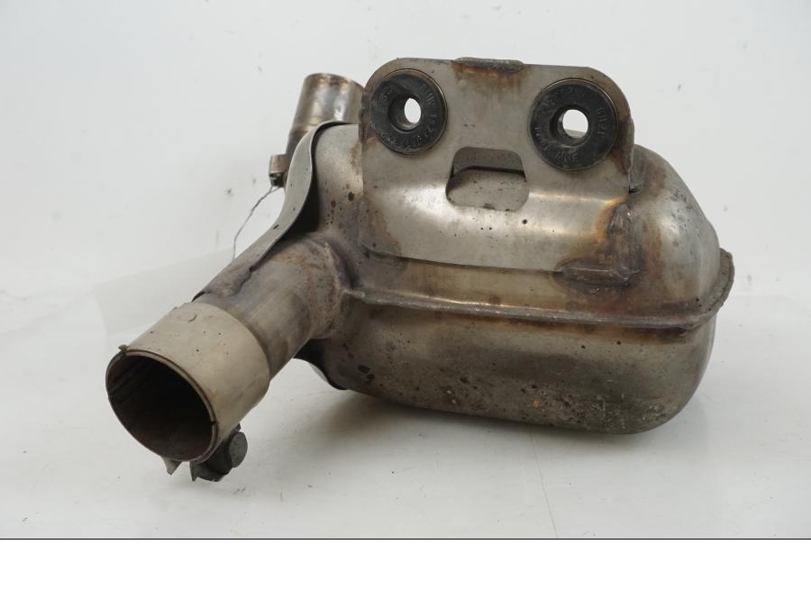 Höger sida på Mellanburk från en BMW F 750 GS -2019 motorcykel.