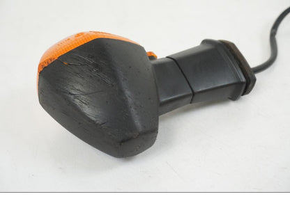 Vänster sida på Blinkers från en Suzuki GSX-R 750 -2001 motorcykel.