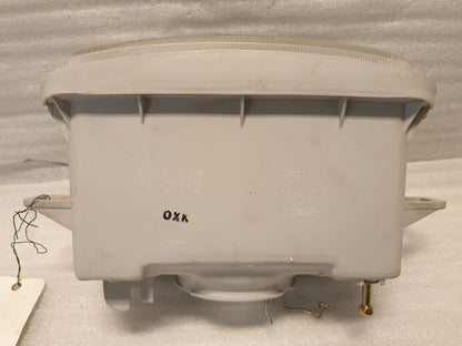 Snett nerifrån på Strålkastare från en Yamaha FJ 1200 -1989 motorcykel.