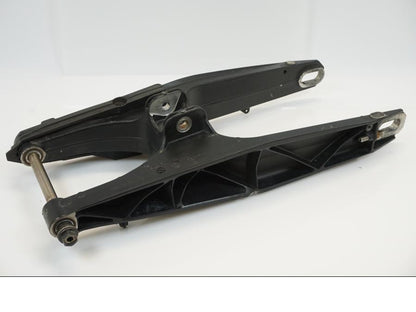 Snett uppifrån på Sving från en KTM 690 Duke -2012 motorcykel.