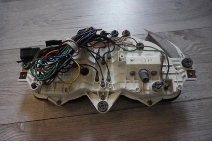 Snett uppifrån på Instrumentpanel från en Honda CBR 1000 F -1987 motorcykel.