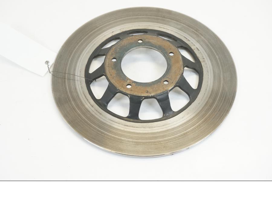 Framsidan på Bromsskiva från en Honda CB 125 T -1981 motorcykel.