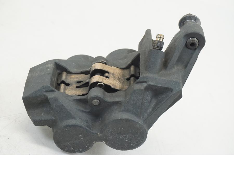 Höger sida på Bromsok från en Yamaha XV 1700 -2004 motorcykel.