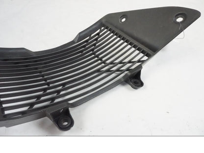 Höger sida på Vattenkylgaller från en KTM 390 Adventure -2021 motorcykel.