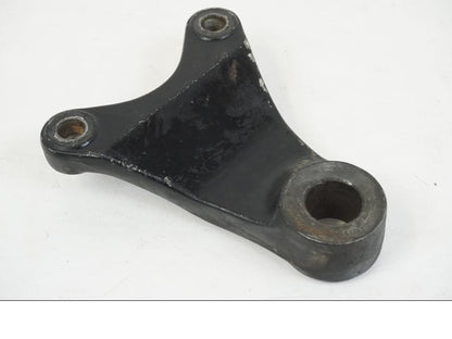 Baksidan på Bromsoksfäste från en Suzuki GS 1000 -1978 motorcykel.