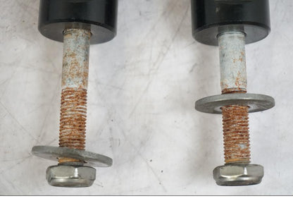 Baksidan på Styrfäste från en Triumph Tiger -2009 motorcykel.