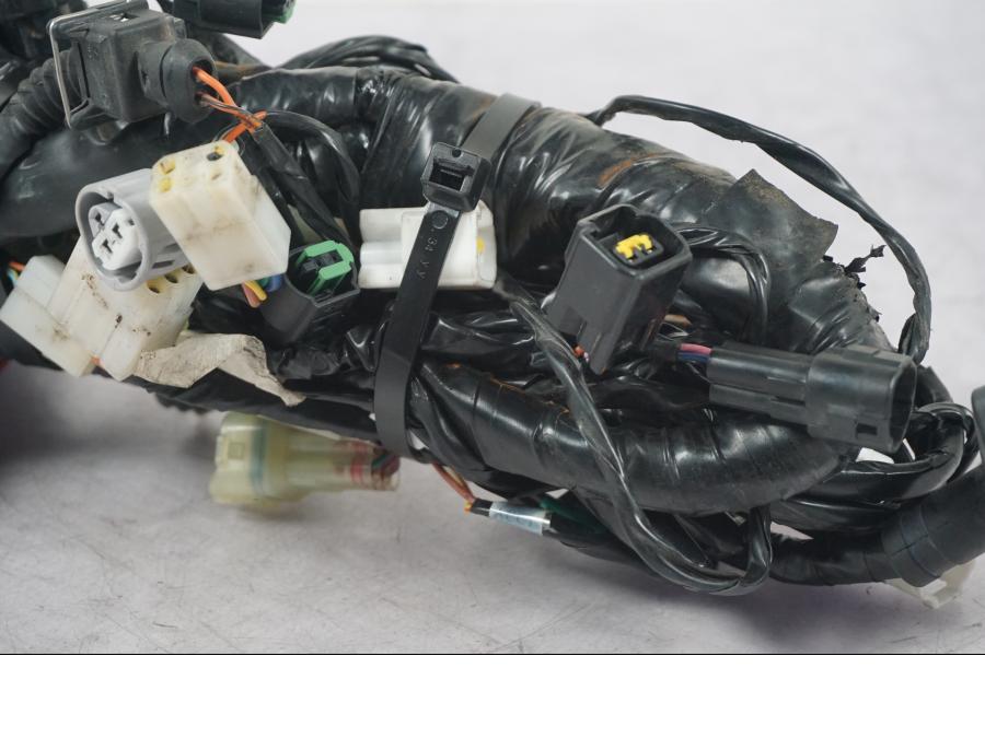 Extrabild4 på Kabelstam från en KTM 690 Duke -2015 motorcykel.