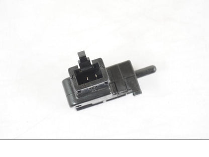 Höger sida på Kopplingskontakt från en Yamaha MT-09 -2020 motorcykel.