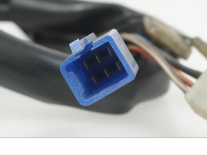 Vänster sida på Styrelreglage från en Yamaha XJ 900 -1997 motorcykel.