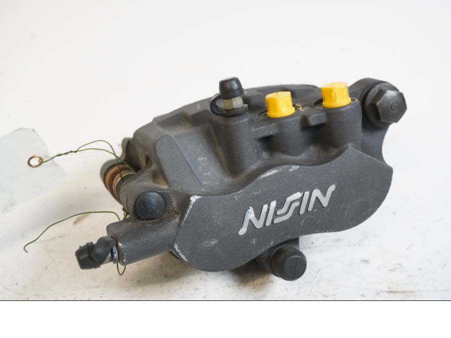 Framsidan på Bromsok från en Honda CBR 1100 XX -2001 motorcykel.