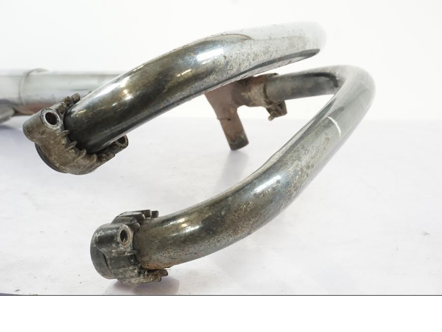 Extrabild2 på Avgassystem från en Suzuki GSX 550 EF -1985 motorcykel.