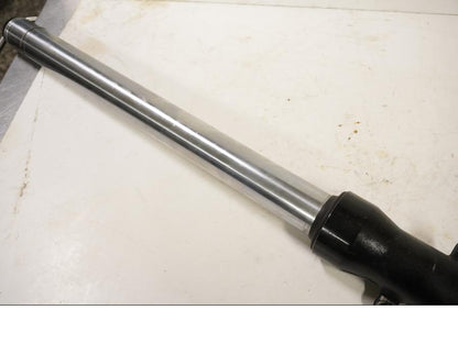 Höger sida på Gaffelben från en Honda VFR 750 -1988 motorcykel.