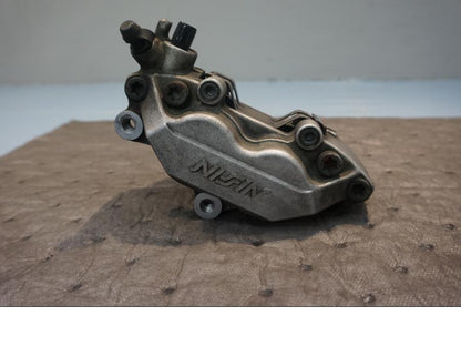 Framsidan på Bromsok från en Honda CBR 900 RR -1999 motorcykel.