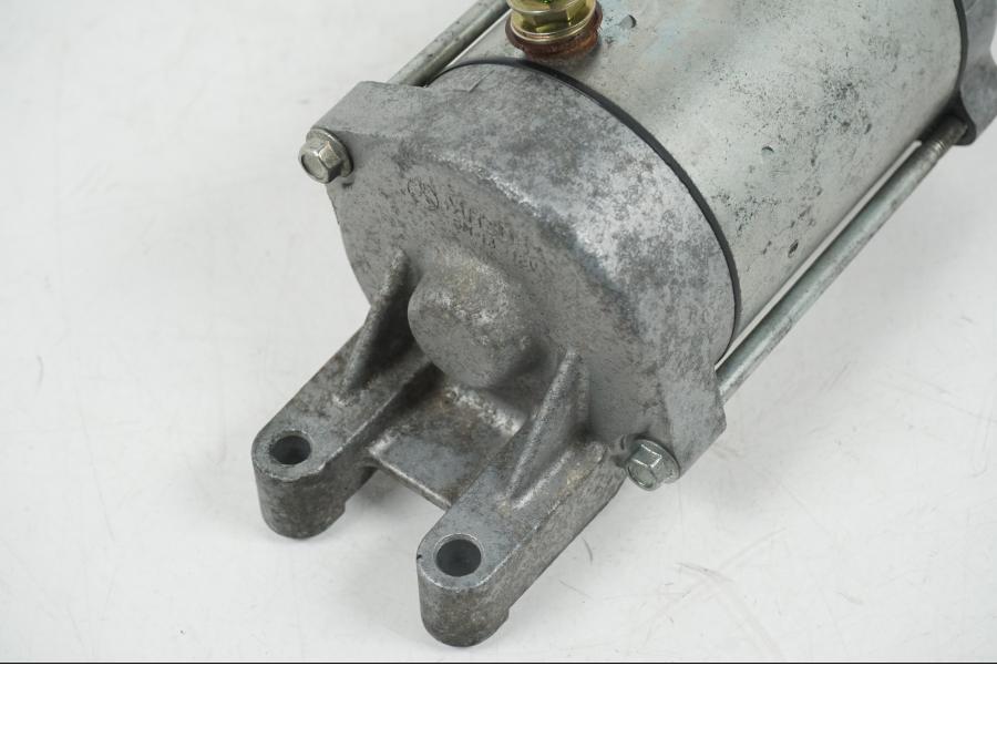 Höger sida på Startmotor från en Yamaha XT 660 X -2005 motorcykel.