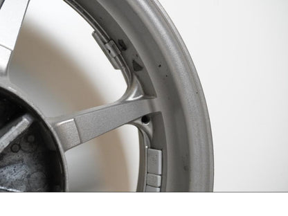 Extrabild5 på Fälg från en Yamaha XVS 1300 -2008 motorcykel.