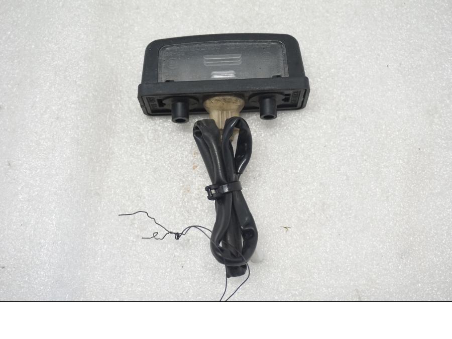 Framsidan på Skyltbelysning från en Suzuki SV 650 -2016 motorcykel.