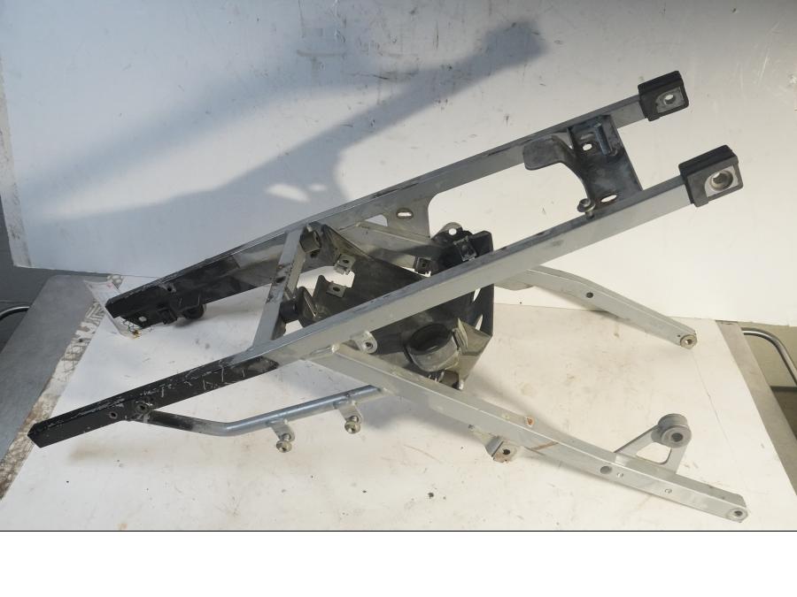 Höger sida på Bakram från en KTM 625 SXC -2004 motorcykel.