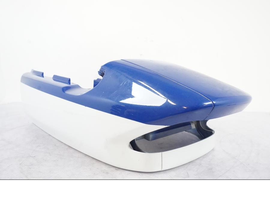 Framsidan på Bakvinge från en Honda CBR 1000 F -1989 motorcykel.