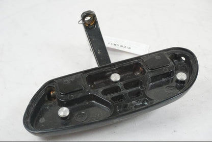 Baksidan på Fotpinneplatta från en H-D Street Glide FLHX -2012 motorcykel.