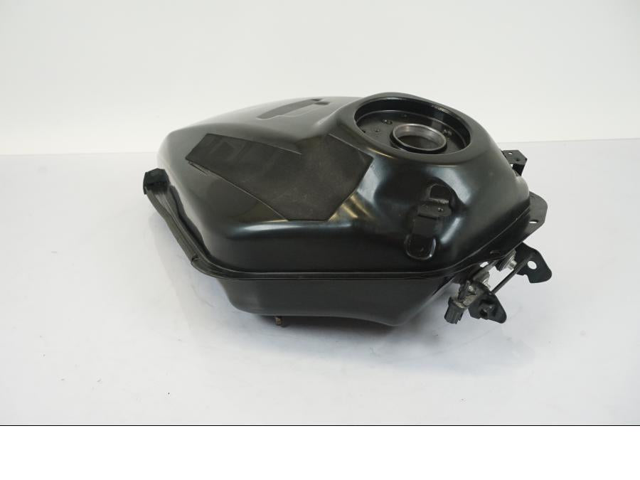 Framsidan på Bensintank från en Yamaha MT-07 -2018 motorcykel.