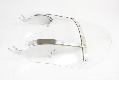 Vänster sida på Vindruta från en H-D Harley diverse -2010 motorcykel.