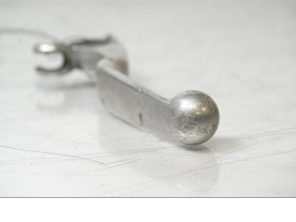 Höger sida på <p>Bromsgrepp från Husqvarna TE 310 2009.</p>

<p>Mindre skrapmärken på knoppen samt ytliga repor se bilder.</p> motorcykel.