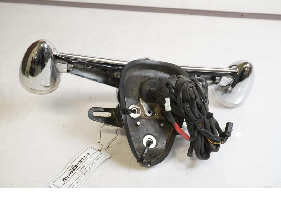 Snett uppifrån på Blinkers från en Triumph Rocket III -2011 motorcykel.