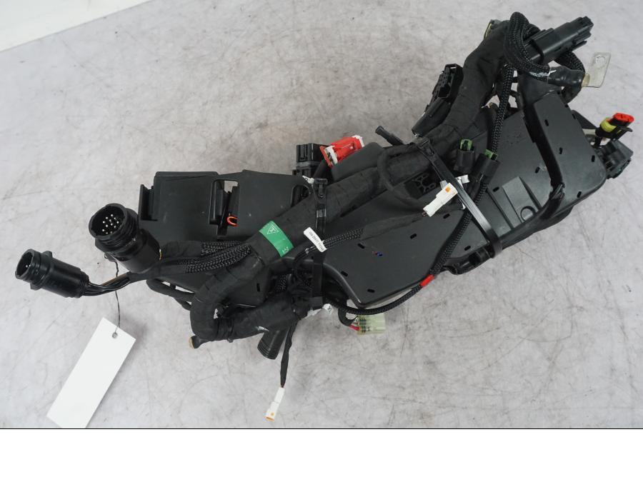 Extrabild3 på Kabelstam från en Ducati Multistrada V4 -2024 motorcykel.