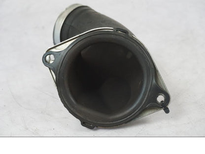 Vänster sida på Luftintag från en Kawasaki ZZ-R 1400 -2009 motorcykel.