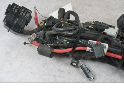 Höger sida på Kabelstam från en Buell 1125 R -2008 motorcykel.