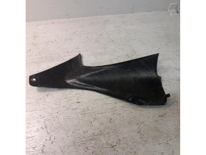 Höger sida på Sidkåpa från en Yamaha YZF R6 -2006 motorcykel.