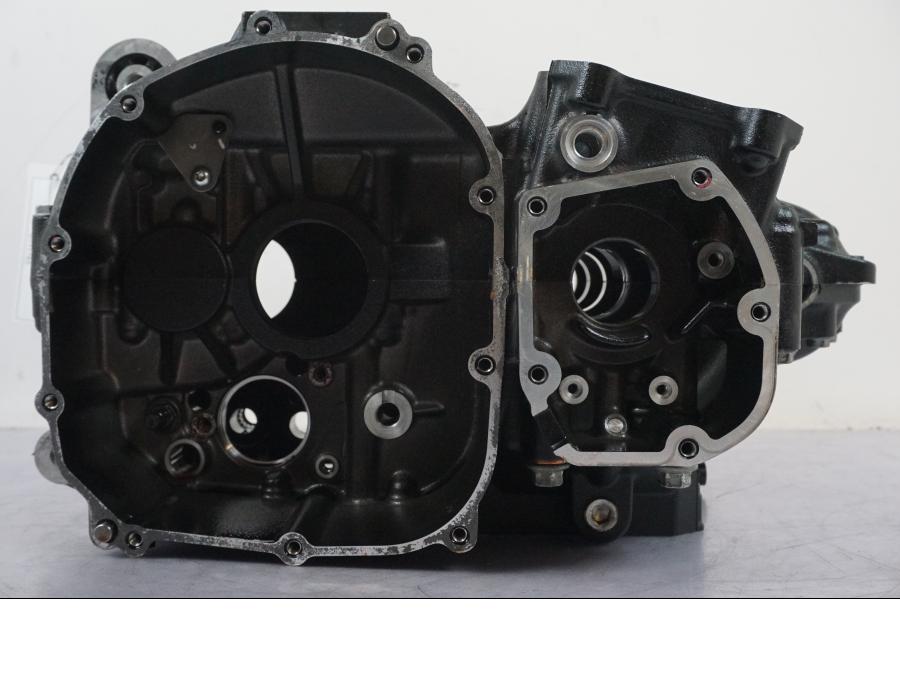 Extrabild5 på Motorblock från en Kawasaki Z 900 -2019 motorcykel.