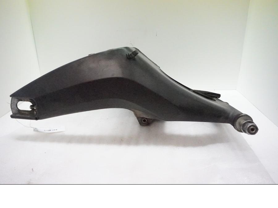 Baksidan på Sving från en Yamaha FZ1-S -2006 motorcykel.