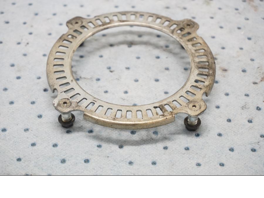 Framsidan på ABS krans från en MV Agusta F3 675 -2014 motorcykel.