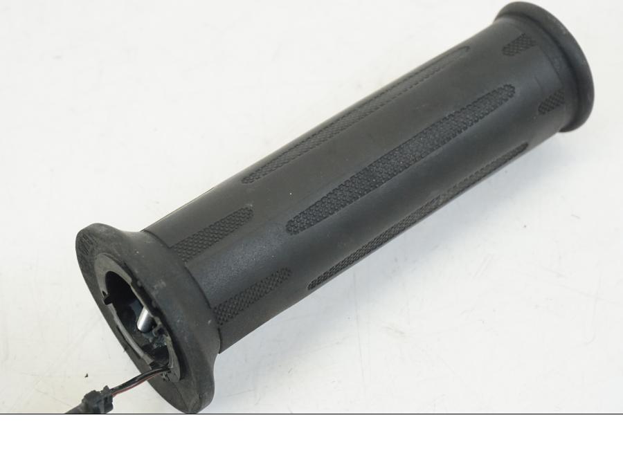 Vänster sida på Handtag från en BMW R 1250 GS -2019 motorcykel.