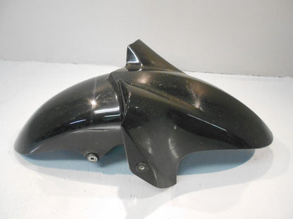 Höger sida på Framskärm från en Yamaha FZS 1000 -2002 motorcykel.