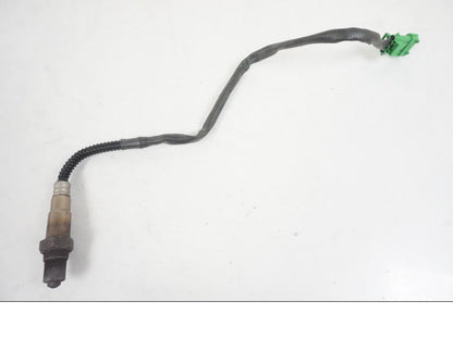 Framsidan på Lambdasond från en KTM 390 Adventure -2021 motorcykel.