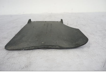 Höger sida på Stänkskydd från en Honda VTR 1000 F -1997 motorcykel.