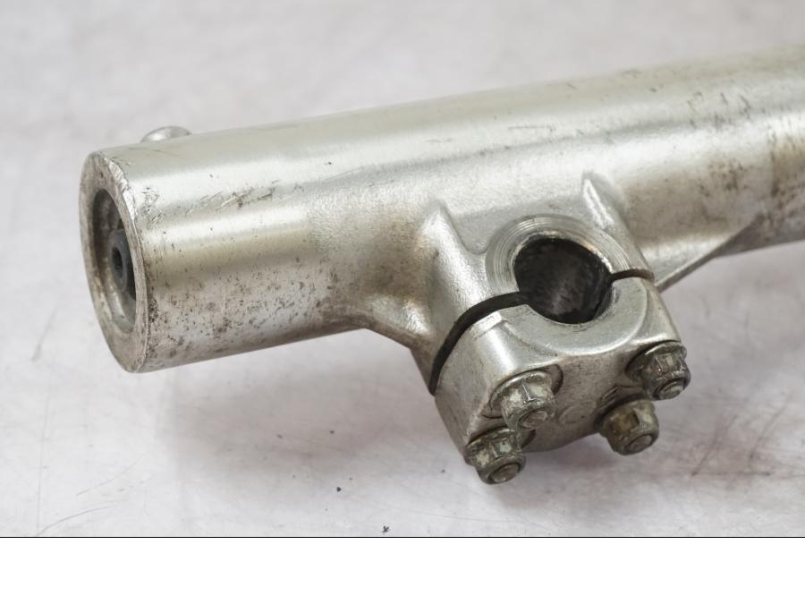 Extrabild4 på Gaffelben från en Honda XL 125 R -1998 motorcykel.