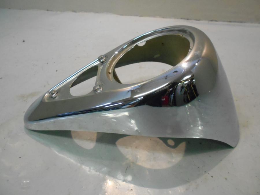 Höger sida på Instrumentkonsoll från en Kawasaki VN 800 -1997 motorcykel.