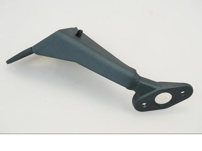 Framsidan på Backspegelfäste från en Aprilia RSV 1000 -2004 motorcykel.