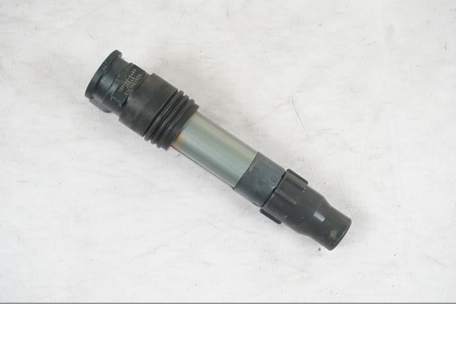 Höger sida på Tändspole från en Kawasaki Z 900 -2019 motorcykel.