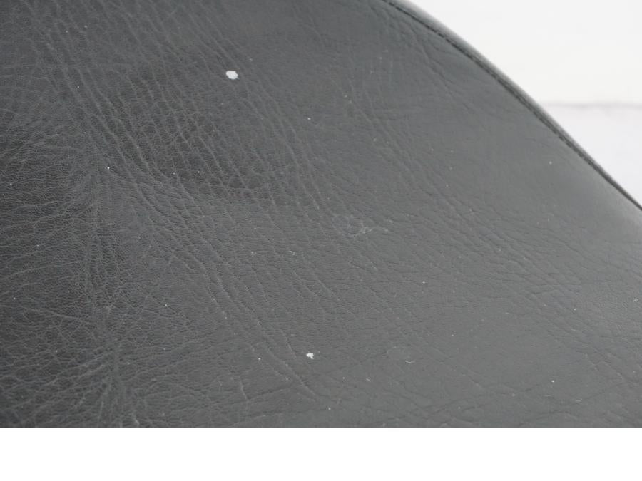 Baksidan på Sadel från en BMW K 1100 LT -1999 motorcykel.