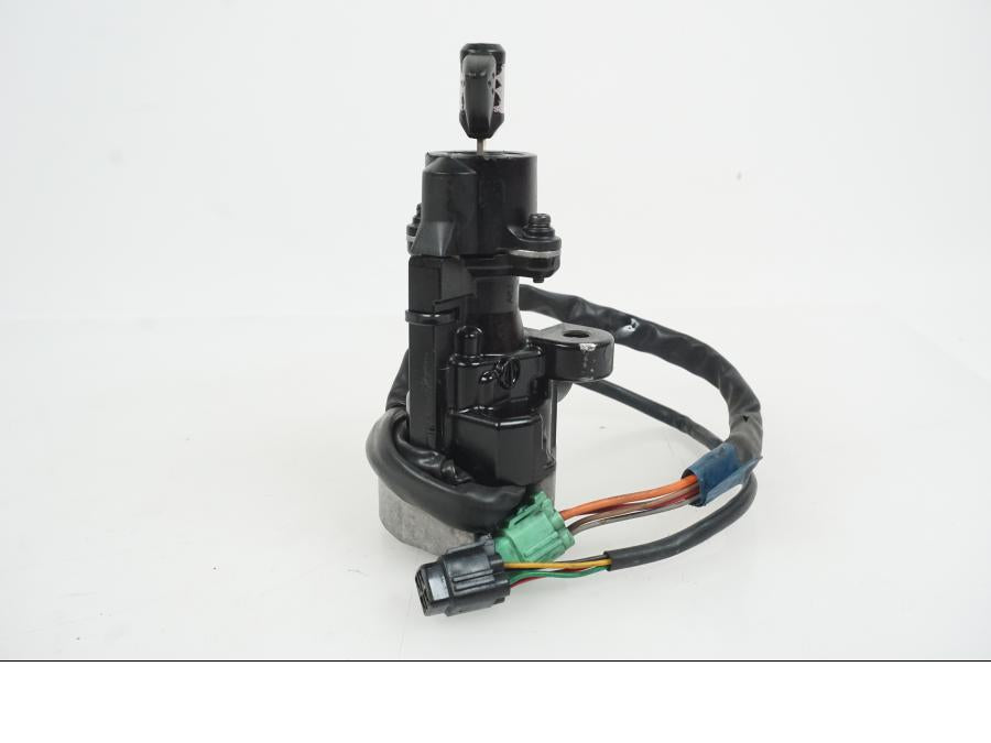 Extrabild1 på Låssats från en Suzuki GSX-R 1000 -2007 motorcykel.