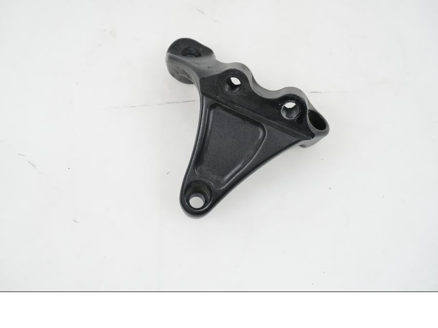 Framsidan på Sidostödsfäste från en KTM 1290 Super Adventure S -2022 motorcykel.