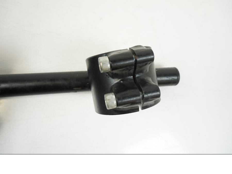 Extrabild1 på Styre från en Aprilia RS 250 -1998 motorcykel.