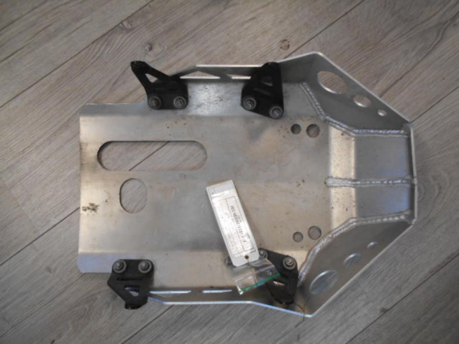 Framsidan på Hasplåt från en Triumph Tiger -2012 motorcykel.