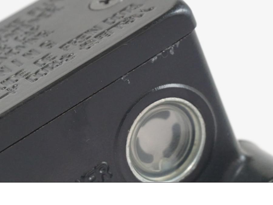 Vänster sida på Bromshuvudcylinder från en Suzuki GSX 1300 RX -1999 motorcykel.