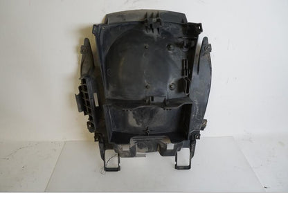 Baksidan på Undertail från en BMW K 1200 S -2007 motorcykel.